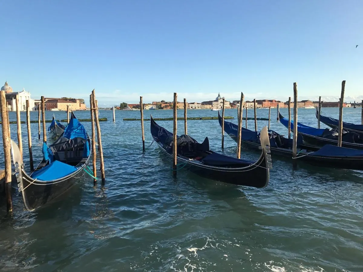 Casadoro Apartment Venice 0*,  Italy